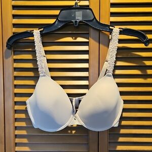 Natori Cream Lace-Strap T-Shirt Bra